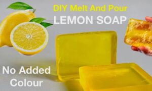 How to Make Whitening Melt and Pour Face Soap